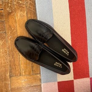 NWOT GH Bass Black Leather Men’s Weejuns